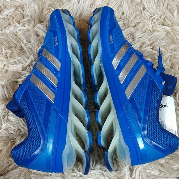 Adidas SpringBlade Drive Running Shoes - Picture 3 of 7